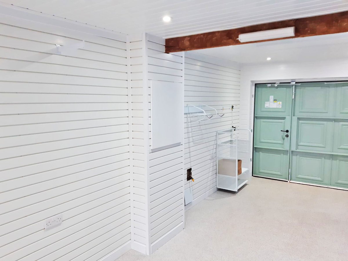 Check out this inspiring garage transformation in Surrey! 

Now, it's a beautiful and versatile area, perfect for DIY projects or handling laundry.

Ready to transform your garage? Fill out our online form to get started! garageflex.co.uk