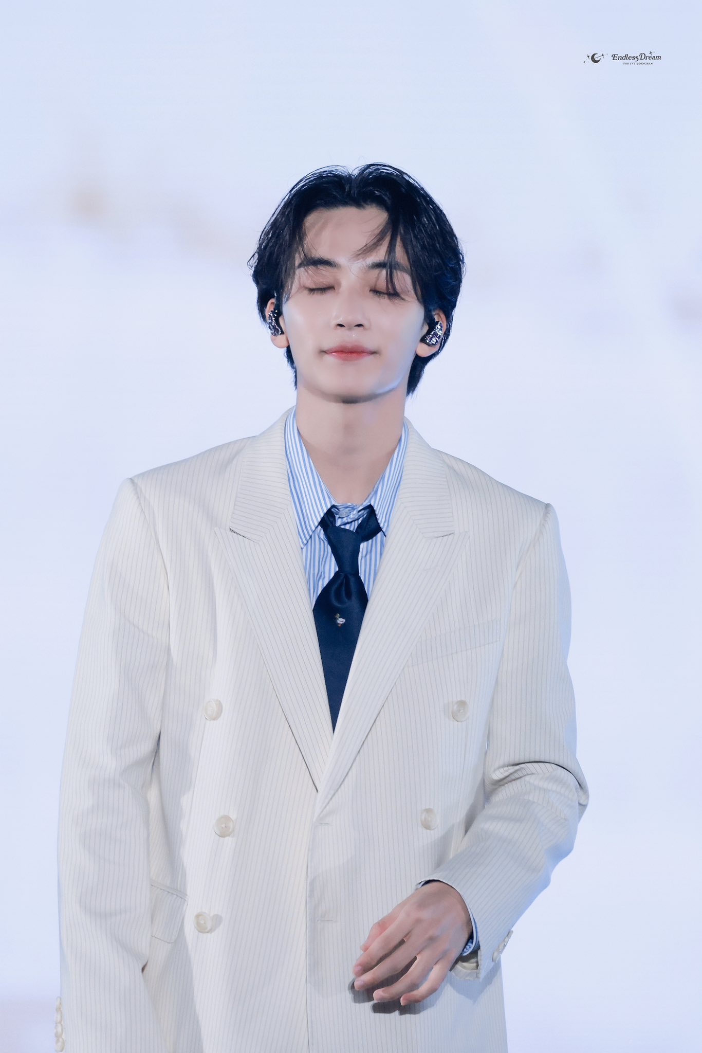 セブチ ジョンハン タペストリー SEVENTEEN セブチ 2020 WINTER GOODS タペストリー ジョンハン