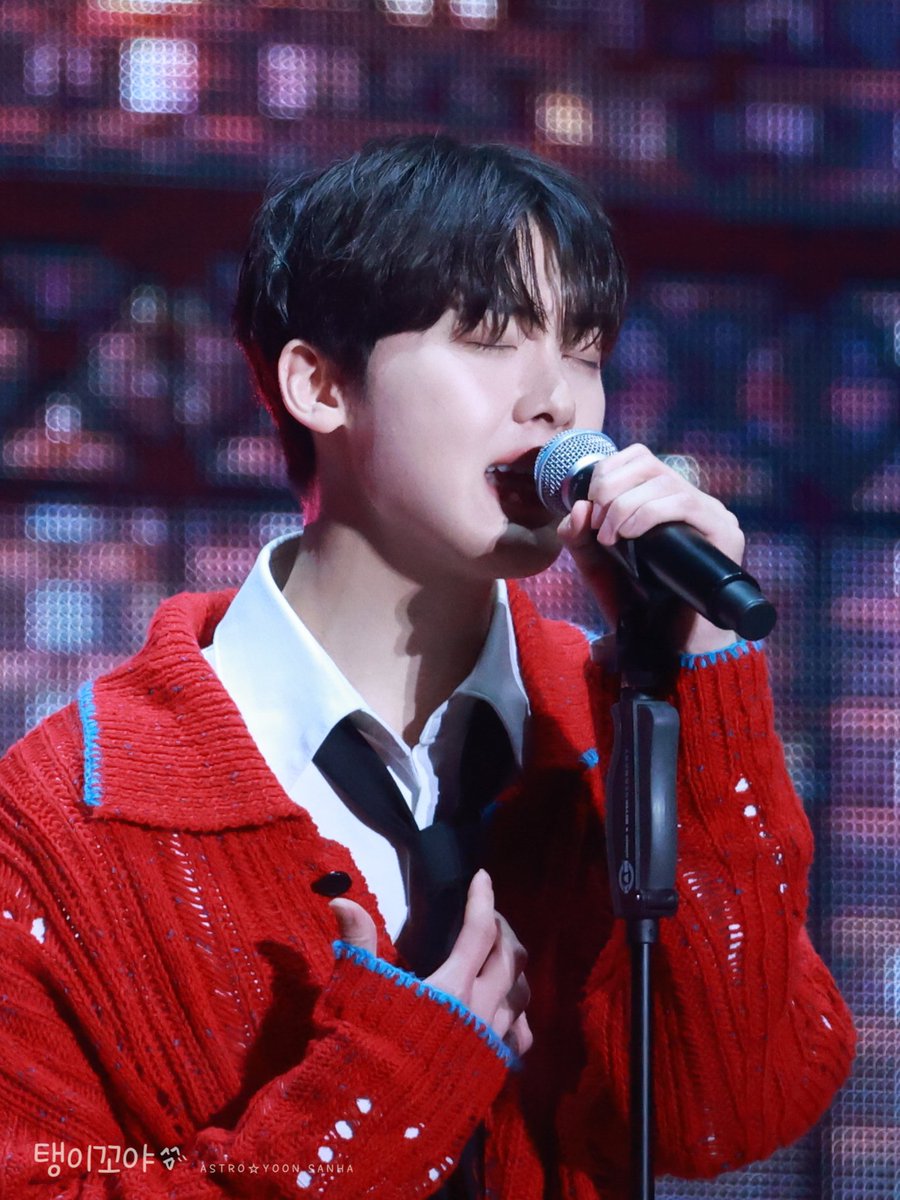 sanha_ggoya's tweet image. 231123 피아아레나 프리뷰

산하는 요정이 분명해🧚‍♂️
눈물났어ㅠㅠ

#산하 #윤산하 #YOONSANHA 
#ユンサナ #윤산하_너만보여