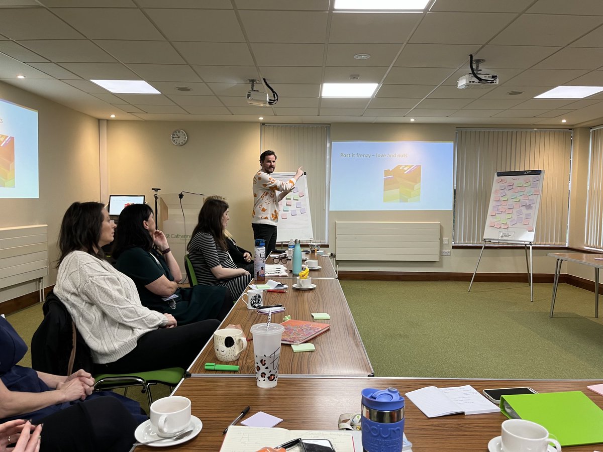 tracy earley tweet media