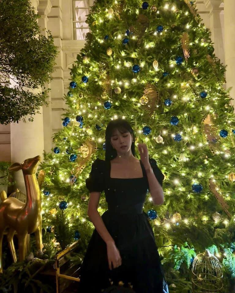waveAtobetter's tweet photo. JISOO UPDATED IG  🖤💗
Christmas is cominggggg 

#JISOO #BLACKPINK https://t.co/QWcauzFk0B