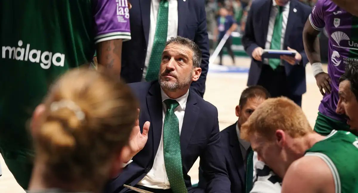 El Unicaja de Ibon Navarro asaltó el WiZink.

Lo hizo basándose en su identidad y principios, ajustando detalles con precisión.

🧵 Os cuento: