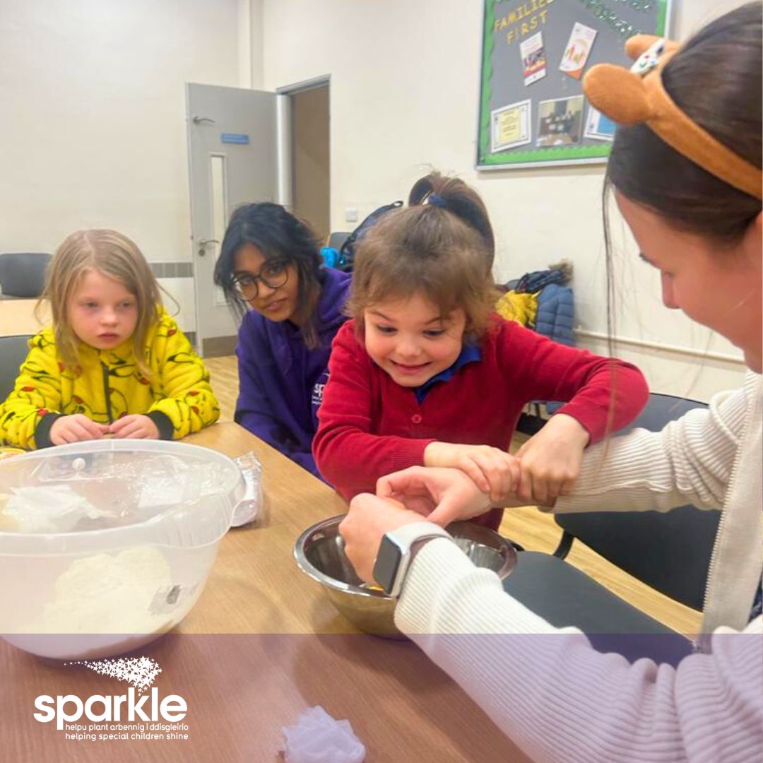 sparkleappeal's tweet photo. We made cakes for Children in Need last Friday at Blaina ICC. ๐ปโจ
#HelpingSpecialChildrenShine #Sparkle #SparkleAppeal #Fundraising #Charity #ChildrensCentre #Blaina #BlainaICC #Baking #Cake #CakeMaking #Cupcakes #ChildrenInNeed #ChildrenInNeed2023 https://t.co/ZhEGVMkIDd