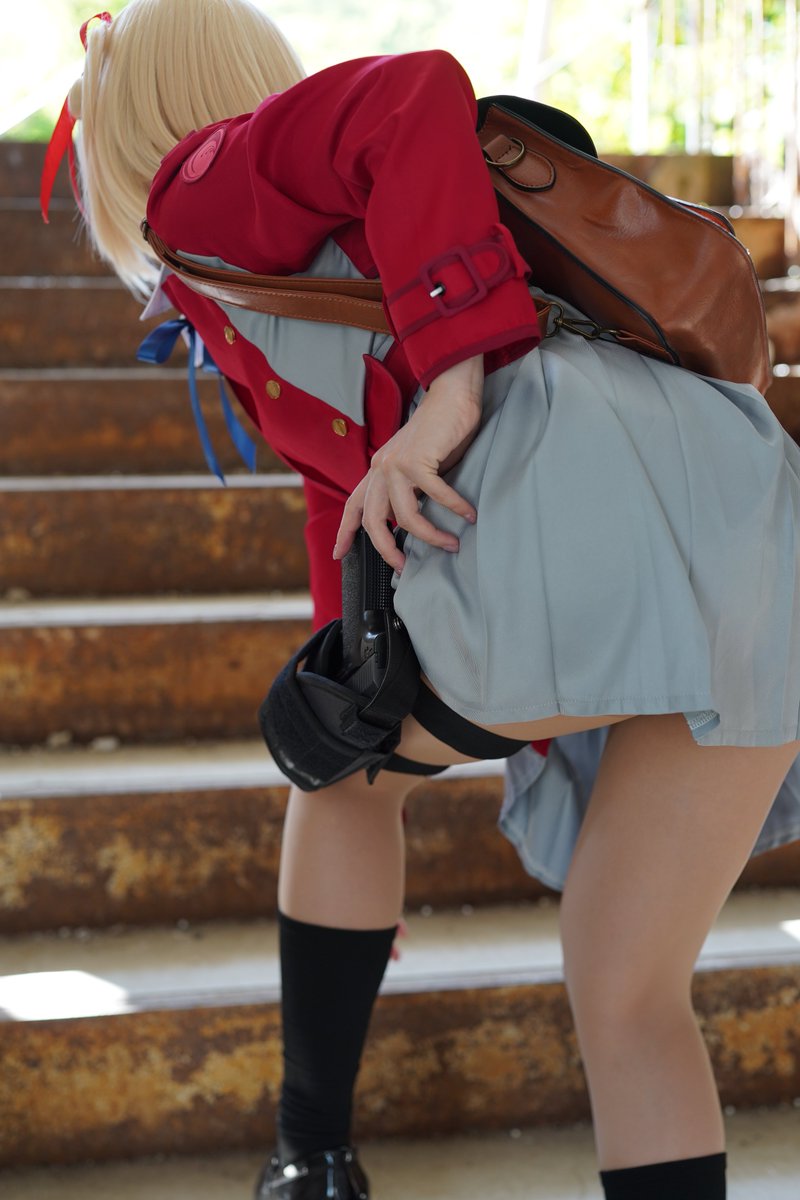 yuuki_Y17's tweet photo. #いい太ももの日 

錦木千束　/　コスプレ
リコリスリコイル
photo テツさん
　　　　
出遅れたけどこの機会にあげなきゃいけない写真ありました🔫
 #1日1結城くん https://t.co/HKpoiUVzwe