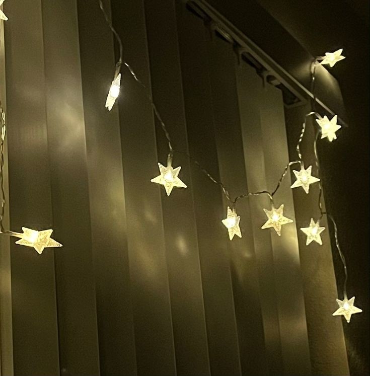 art'emis ✶ tweet media