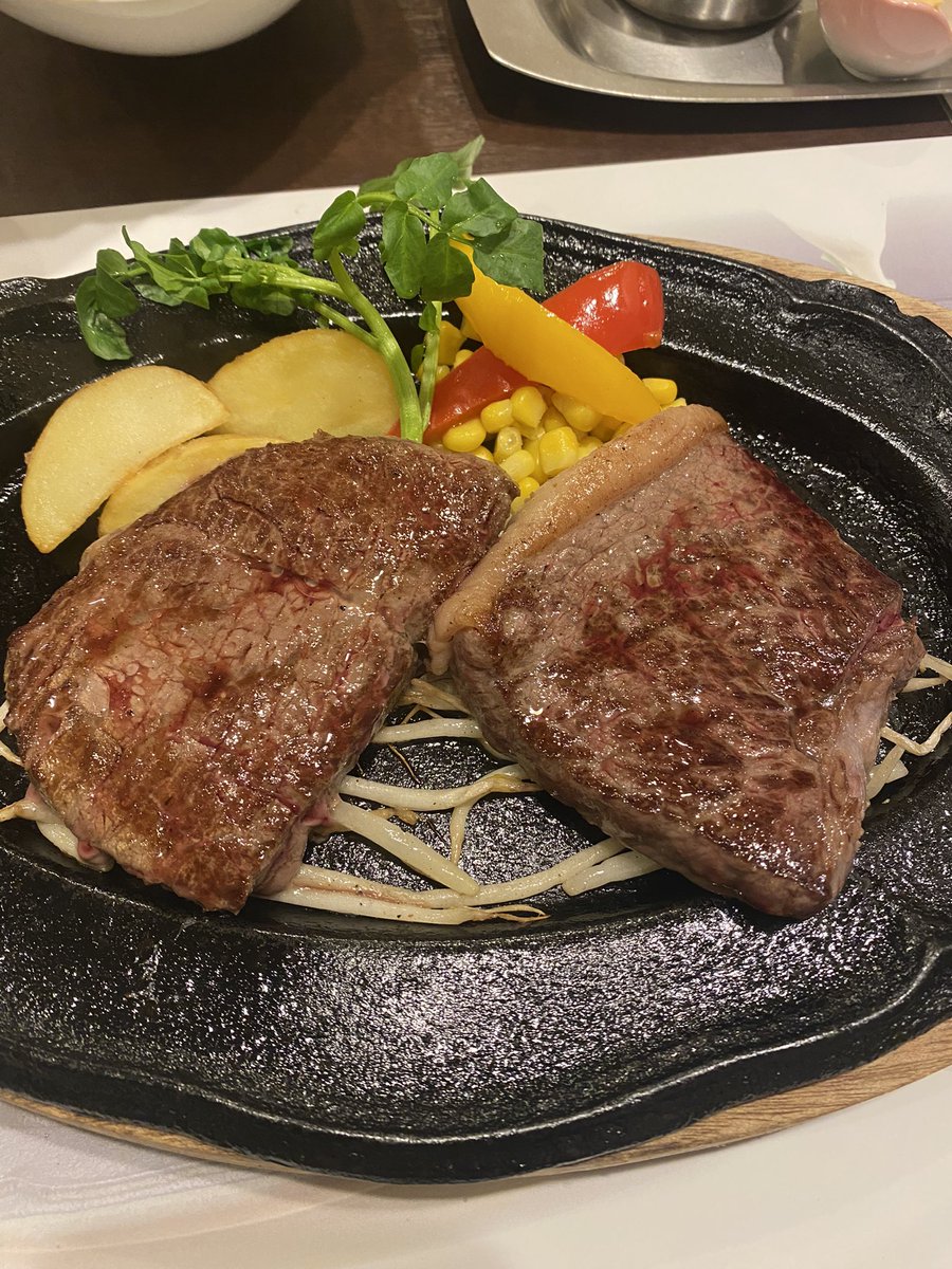 mai76851329007's tweet photo. 美味しいお肉を食べちゃった😋
#BFGRILL https://t.co/jSoPiJao6C