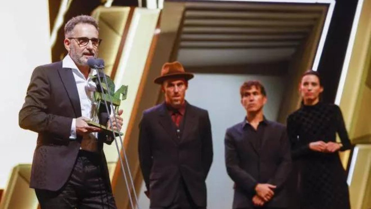 Movistar Arena España tweet media