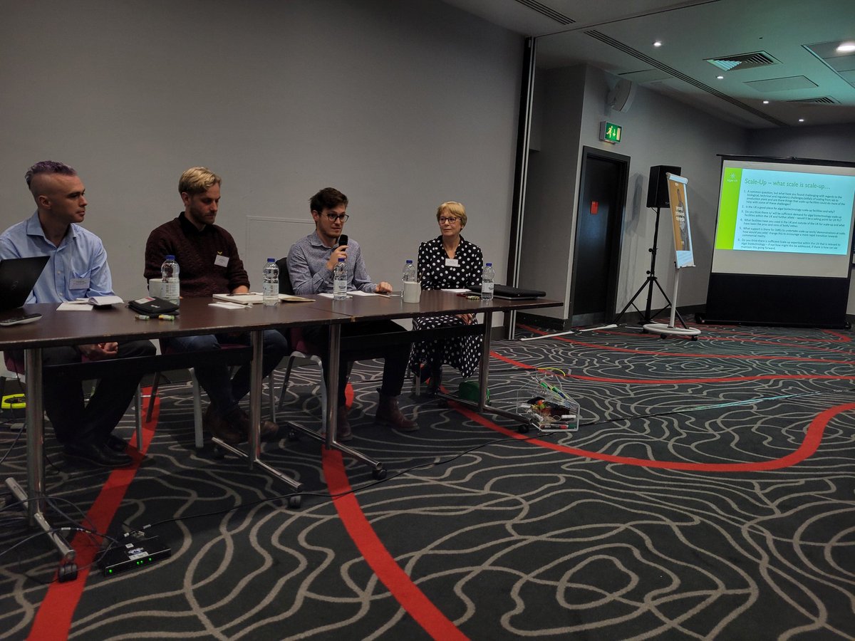 Discussion round Scale-up thanks to panel Donal McGee @ algaecytes Julian Pietrzyk <a href="/MiAlgae/">MiAlgae</a> and Gabriel  Scoglio, chaired by Alison Smith <a href="/homesmith9/">Alison Smith</a> leading the discussion