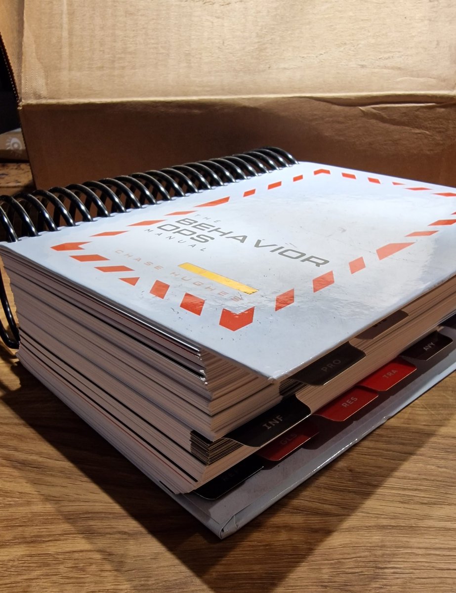 ChristinaLekati's tweet photo. Not too many deliveries make me jump off my chair, but this one certainly did! My new book arrived &amp; I just can't wait to delve into its pages!🤩
We get to the core of how social engineering works (&amp; how to thwart this threat) by getting to the core of human behavior. #opsmanual https://t.co/e3w60DfnQX