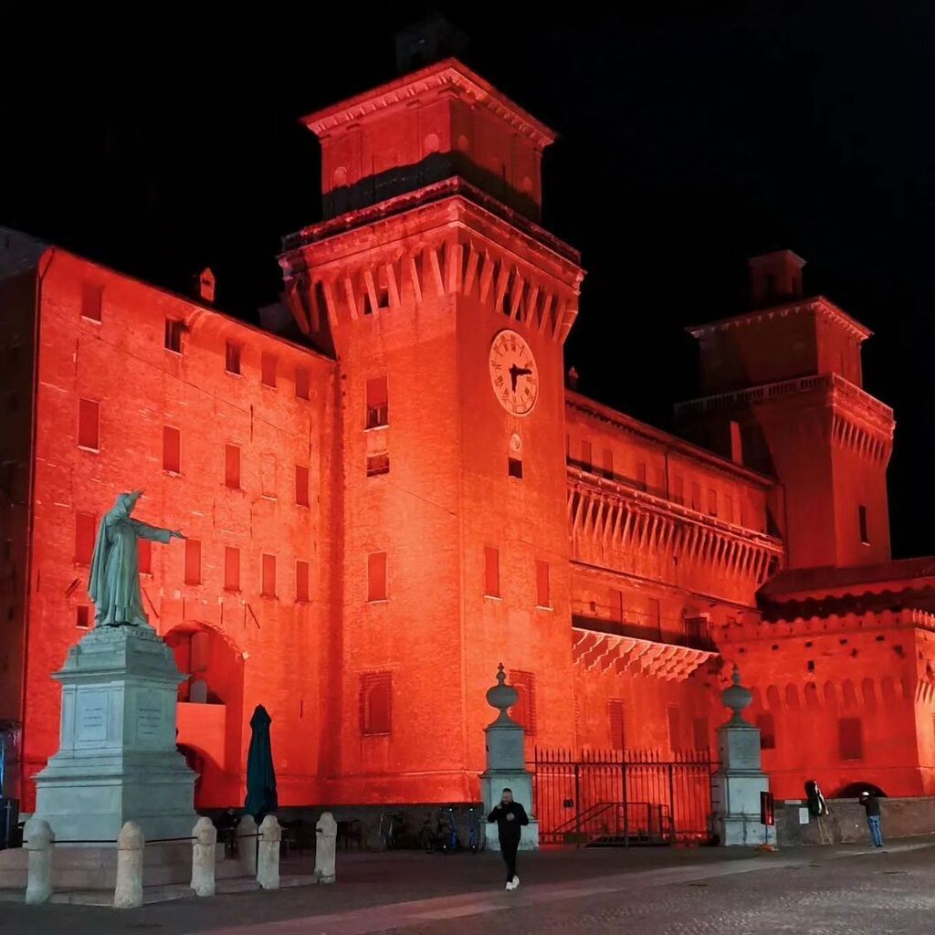 Instagramers Ferrara (@igers_ferrara) on Twitter photo Oggi ripostiamo: <a href="/marcellarinaldo/">Marcella Rinaldo</a>
Selezionatore: <a href="/gsoattin/">Gabriele Soattin</a>
Admin: <a href="/skynet70/">Barbara Lunghi</a>
Hashtag #igersferrara
Luogo: Castello Estense
______
Continua ad usare il nostro hashtag #igersferrara, le tue foto e i tuoi video potrebbero essere condivisi sul nostro account nazionale <a href="/weareige/">InterGlobal Exhibits (IGE)</a>… Oggi ripostiamo: <a href="/marcellarinaldo/">Marcella Rinaldo</a>
Selezionatore: <a href="/gsoattin/">Gabriele Soattin</a>
Admin: <a href="/skynet70/">Barbara Lunghi</a>
Hashtag #igersferrara
Luogo: Castello Estense
______
Continua ad usare il nostro hashtag #igersferrara, le tue foto e i tuoi video potrebbero essere condivisi sul nostro account nazionale <a href="/weareige/">InterGlobal Exhibits (IGE)</a>…