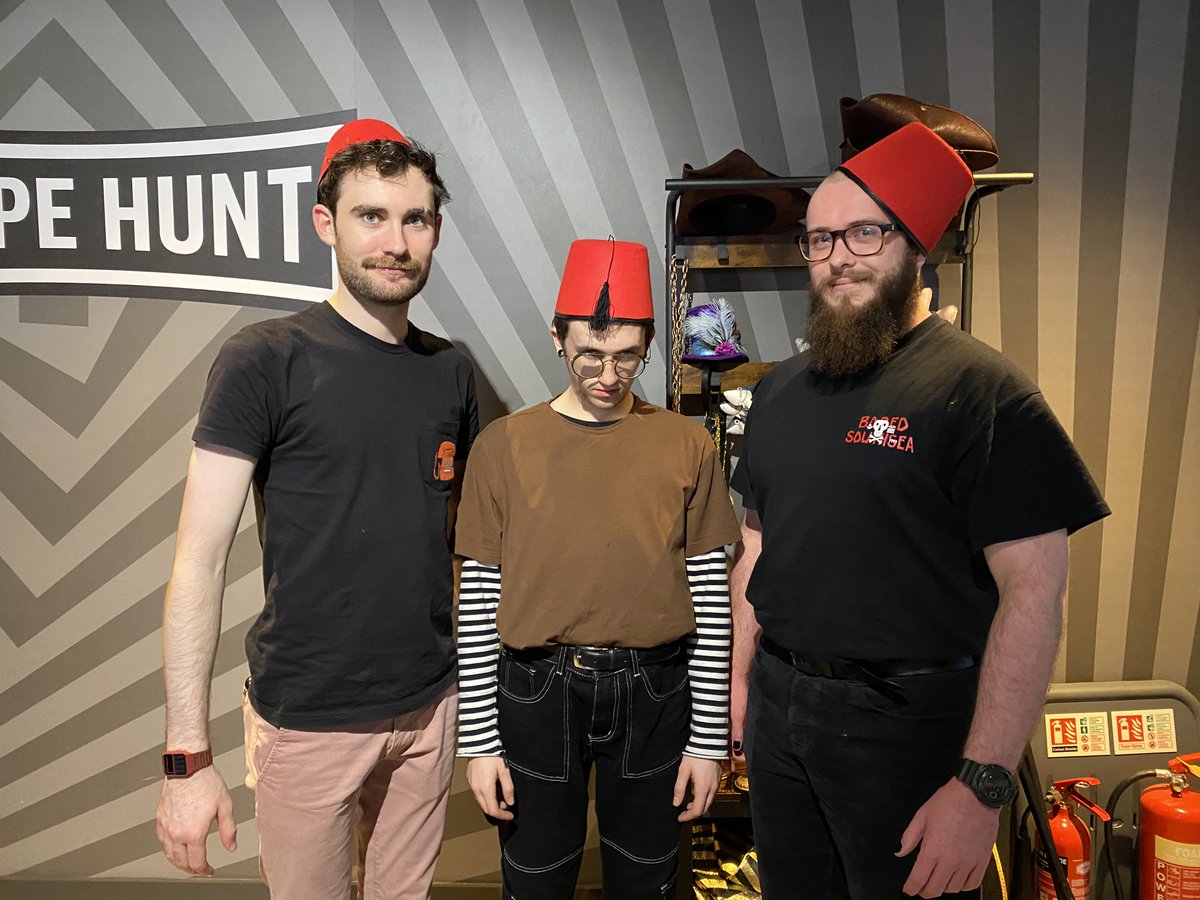 TheSodds's tweet photo. We escaped!! Many... Many... Many times... Thanks to our wonderful Games Master @MelMkgilbert  

Thank you to @EscapeHuntUK in Woking for dealing with our chaos and stupidity! 👏 https://t.co/6urY5ouIVY