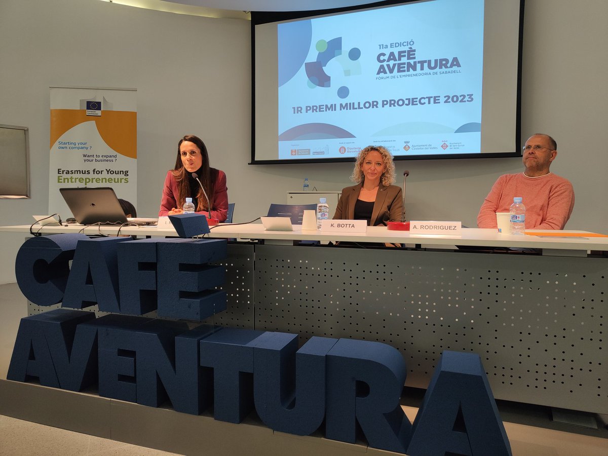 <a href="/andrea_sf15/">Andrea</a> <a href="/pfi_edu/">PFI</a> <a href="/EU_EISMEA/">EISMEA</a> <a href="/EYEprogramme/">Erasmus for Young Entrepreneurs</a> <a href="/AllRead_MLT/">AllRead</a> 🏆És l'hora de conèixer les empreses i projecte guanyadors:

🏅EMPRESES
1️⃣ #Heecap 
2️⃣ <a href="/aldoratech/">ALDORATECH</a>

🏅PROJECTE
1️⃣ <a href="/andrea_sf15/">Andrea</a> Re-gir

Fan lliurament dels premis Katia Botta, regidora de Projecció de la ciutat i Turisme, i Antonio Rodríguez, regidor de Desenvolupament Econòmic
