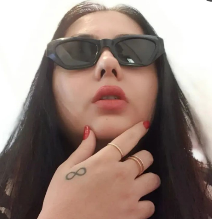 gowthamblr91's tweet photo. #Namitha #instabeauty #Auntyloer #serialacterss https://t.co/13iZMHNGuY