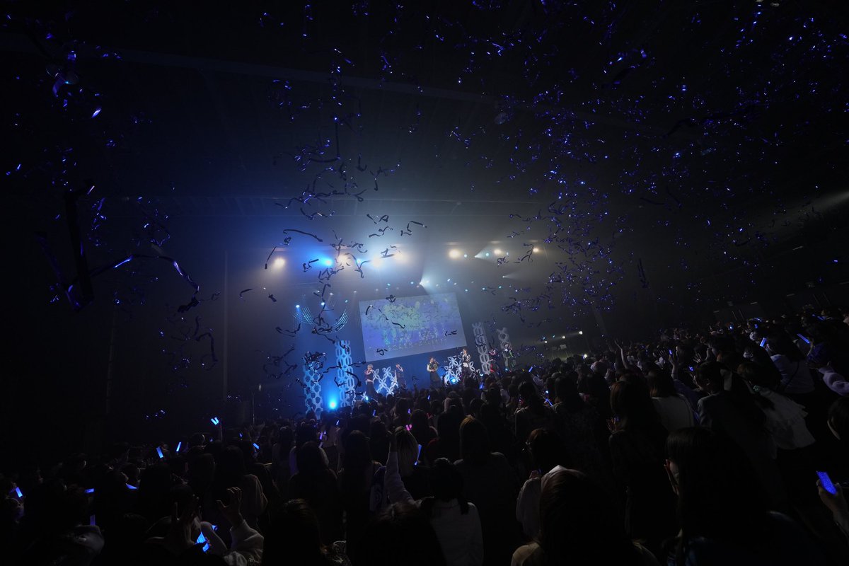 9bic_official's tweet photo. 〖市川慶一郎 卒業公演~re:incarnation~〗
┈┈┈┈┈┈┈┈┈┈┈┈┈┈┈┈┈┈┈
2023.11.23@TOYOSU PIT ❁⃘𓈒𓏸

ご来場ご視聴ありがとうございました！
皆様のおかげで4年半を締めくくるライブにすることが出来ました🎤💭

9bicからは卒業ですが
今後も市川慶一郎の応援よろしくお願いします💐💙 https://t.co/TfDTuU3Ugo