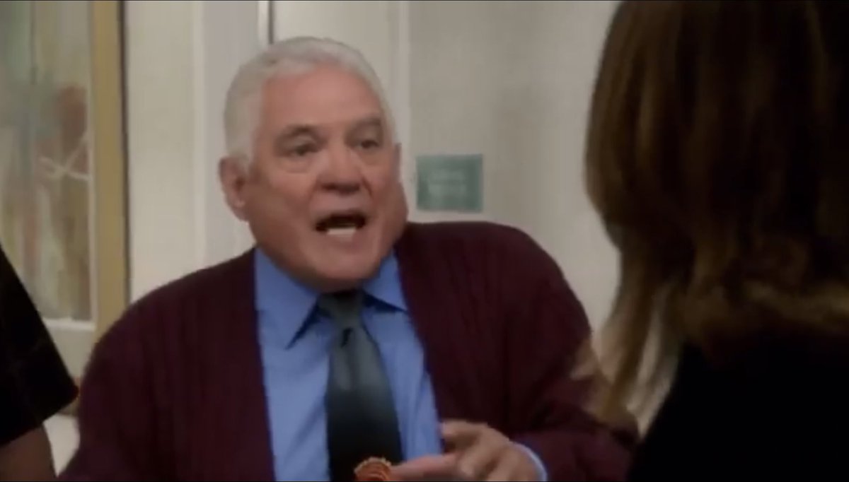DHPLover's tweet image. #OTD in 2015:

Rusty: “Hey, hey, what's taking so long? He's ready.”

Provenza: “Sorry! Sor...sorry, sorry. Patrice was trying to get rid of her family in time to be here, but...”

#MajorCrimes #TakingTheFall