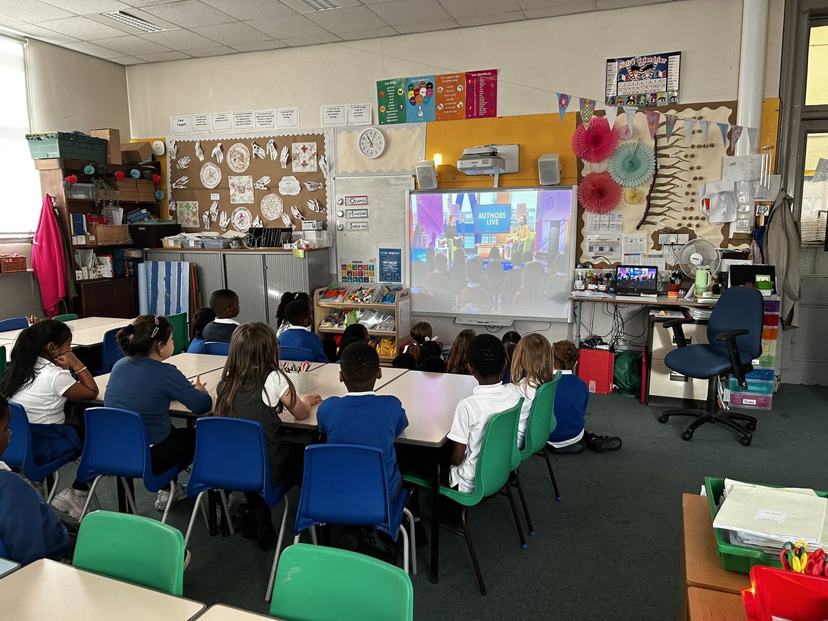 P3 Duffus loved listening to author Benji Davies during #BBCAuthorsLive.  We really enjoyed the story and learning how to draw the main character Noi.