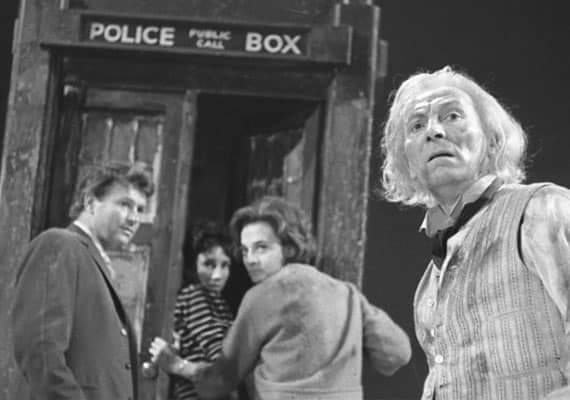 ttatini's tweet image. 23.11.1963
Hoy hace 60 años, se emitía el primer episodio de Dr. Who, "An Unearthly Child"

#DrWho #WilliamHartnell #FirstDoctor #Tardis