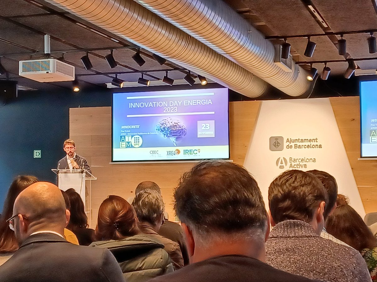 🗣️ Pau Trubat (UPC-ATEM) 'WINDCRETE, plataforma flotant de formigó per aerogeneradors marins més durable en ambient marí' @la_upc #eolica #ForumInnovacio #InnoDayEnergia23 @IREC_Energia @clusterEE @XRE4S