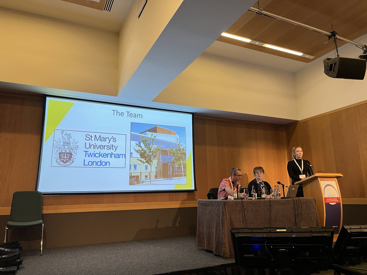 Our marvellous PhD Student <a href="/ERTaylor_/">Emily Taylor</a> updating the <a href="/BACPAR_official/">BACPAR</a> community on the findings from her Delphi study. This sought to reach consensus on the design of a storytelling training package in limb absence rehabilitation 👏🏻