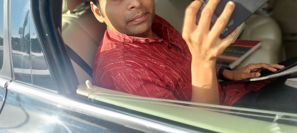 veeraragavan_n's tweet photo. The person on the 1st picture, trying to cover his face, said his is amar, who claimed to be the owner of the vehicle &amp; the person in the second picture claimed his name is sathish! I request you to take immediate action &amp; kindly register an FIR against  them immediately! https://t.co/J6nNgt0wMf
