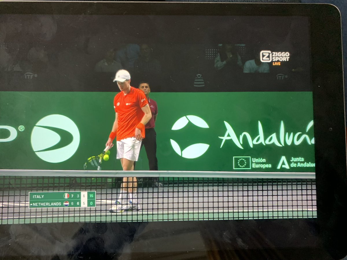 Spannend hoor die Daviscup wedstrijd tussen Italië en Nederland. Nu bij Ziggo Sport. #tennis #daviscup