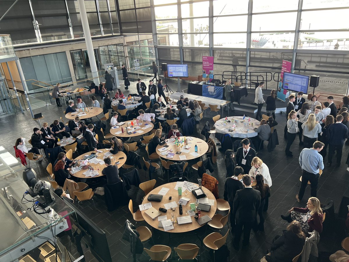 Great to be at <a href="/SeneddCymru/">Senedd Cymru</a> today with <a href="/LHScardiff/">Llanishen High School</a> with <a href="/BritishCouncil/">British Council</a> ‘Climate Simulation’! Round 1 of international negotiations are complete, time for a break before we return to negotiate even harder.
