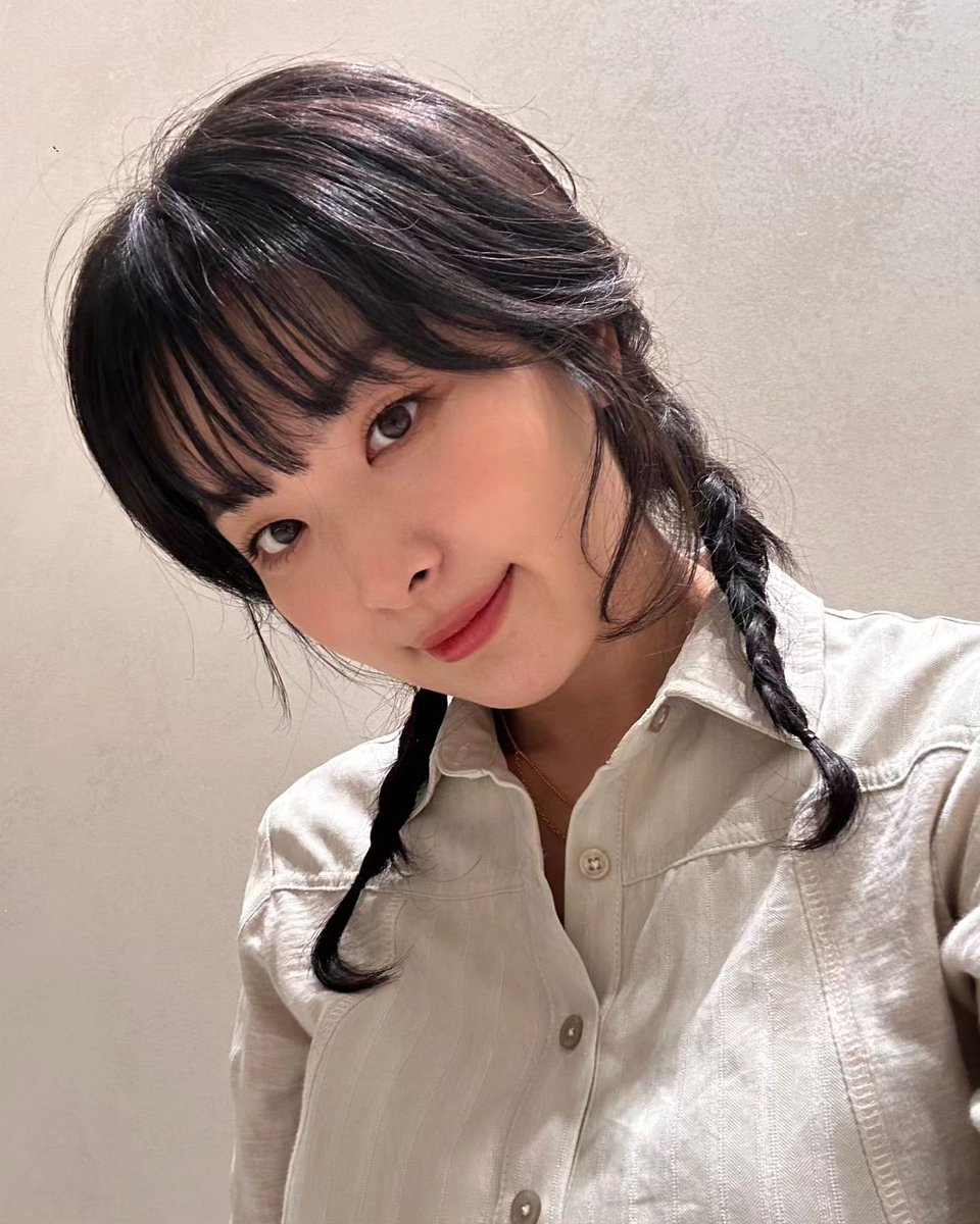 rvstgrm's tweet photo. [INSTAGRAM POST]

2023.11.23 슬기 in 썰플리💛

#RedVelvet #레드벨벳 
#SEULGI #슬기
#Chill_Kill #칠킬
#RedVe[...]
https://t.co/gi5Of1rEky

@RVsmtown #RedVelvet #레드벨벳 #Chill_Kill 
231123 · 20:55:15 KST https://t.co/lb1bD39WYi
