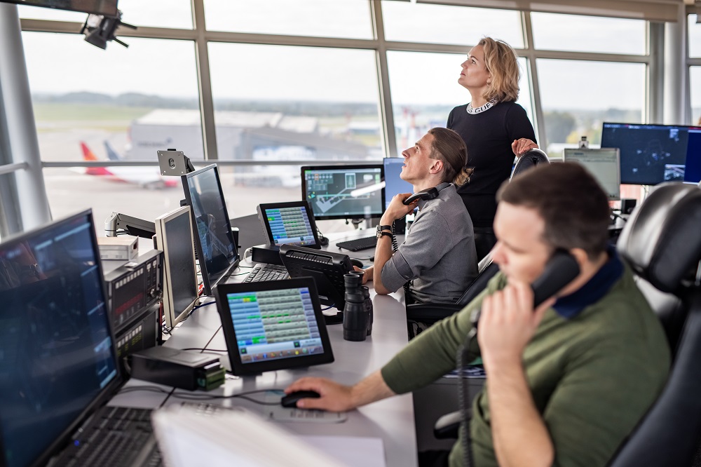 OperA_Sesar3's tweet image. [Partner presentation]
Oro Navigacija, the #Air Navigation Service Provider (#ANSP) of Lithuania rendering #ATS, #ATC, #ASM, #FPD, #ATFM, #CNS as well as AIS services in Vilnius FIR. 

More: ans.lt/en/

#partners #sesar3ju #OperA