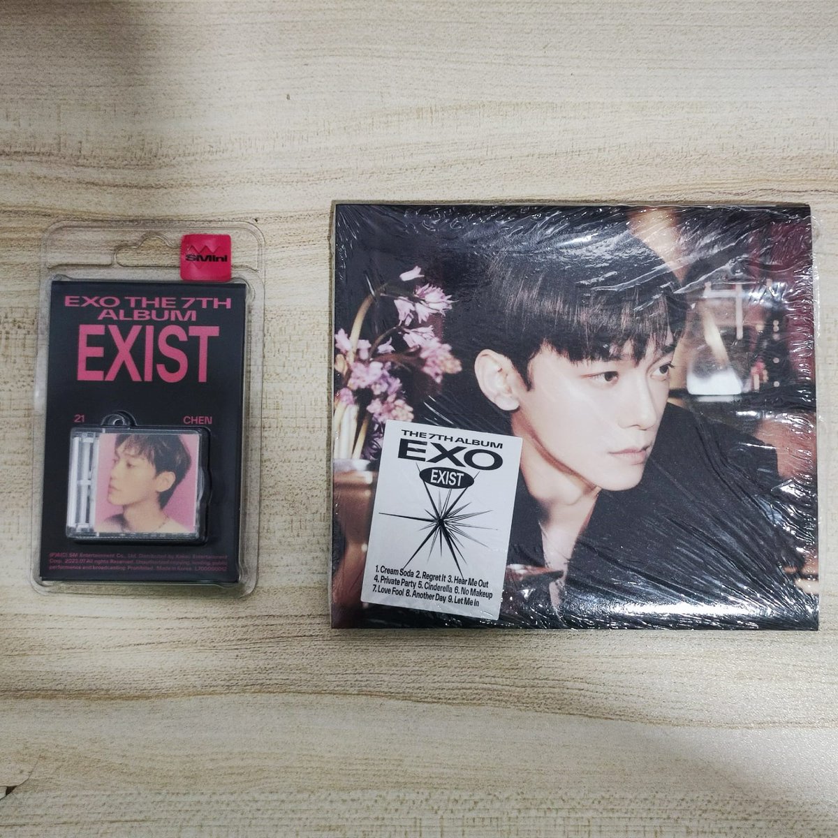 heeeymich's tweet photo. WTS LFB Help RT ONHAND

EXO Exist Digipack &amp; Smini Unsealed with folded poster

Price: 320/set
Pf + freebies included

MOP: Gcash/Maya/BPI
MOD: lbc sakto pack

dm to claim

rfs: badly need funds

T: exo freedom exist suho junmyeon kai xiumin minseok chen jongdae https://t.co/z1RATjHpGG