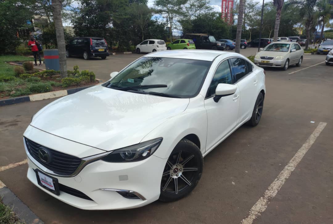 Kingsridesltd's tweet photo. NEW STOCK 🚨

Mazda Atenza  ] 2016
ENGINE : 2000cc 
MILEAGE: 100,000 kms🛣️
Body work: 10/10

PRICE: MK 17,000,000 

CONTACT US : 0994055255 https://t.co/88bBxxyrV6