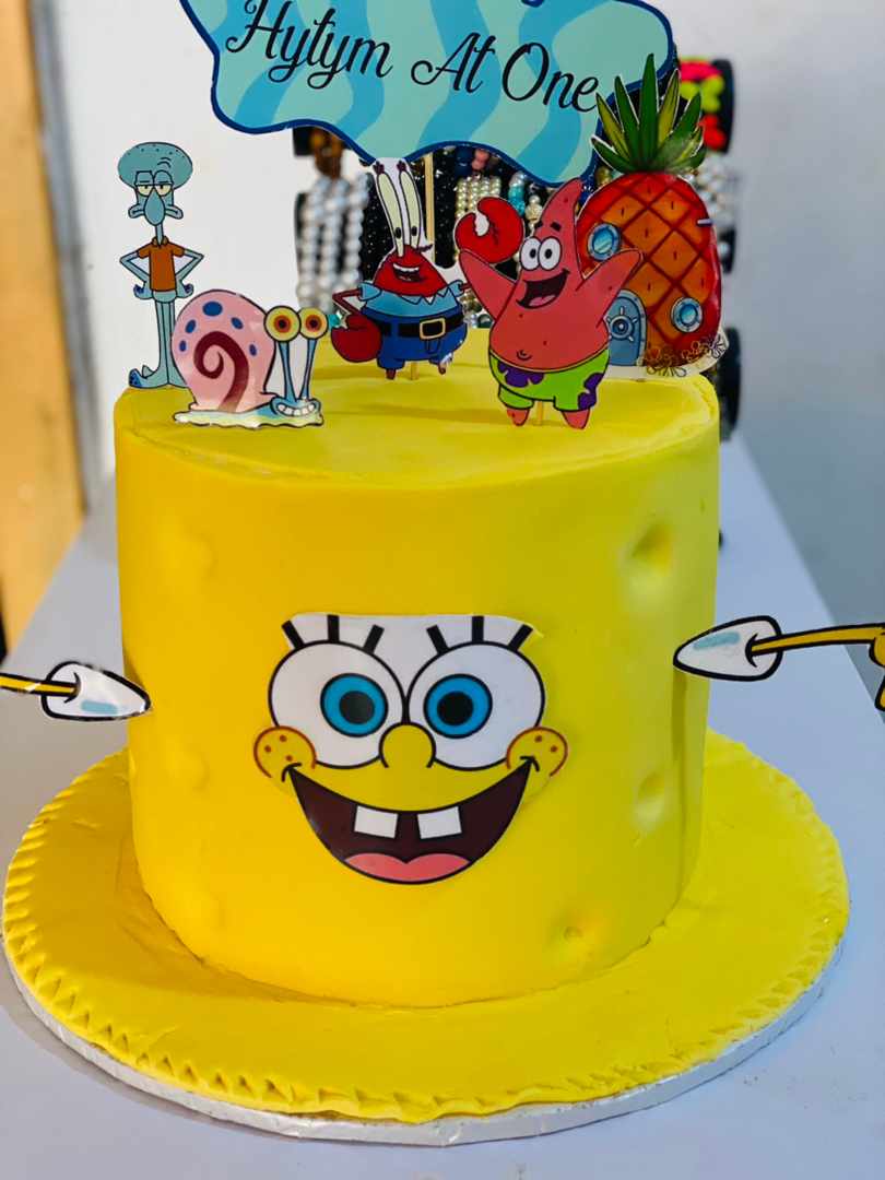 SexyBakerug's tweet photo. Kids cakes, SpongeBob, princess Sofia,galz, Christmas cakes all available... You can reach me on 0781914970/0702414005
All cakes above 100k come with 4free cupcakes.
We deliver at a fee https://t.co/vJSza9lph8