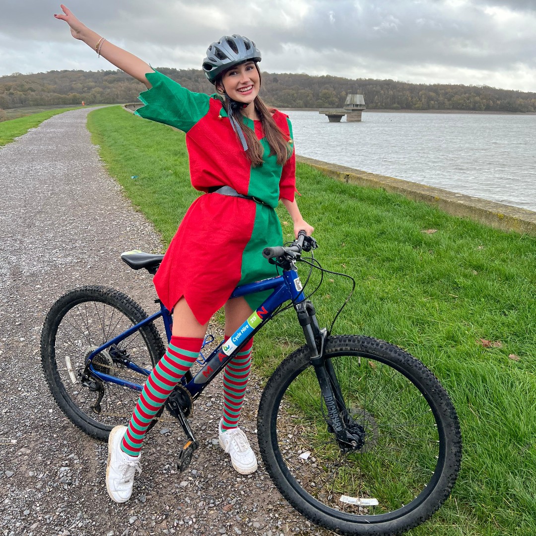 Cycling through a winter wonderland at Bewl Water! 🚴‍♀️ Feel the holiday magic from two wheels 🌳

bewlwater.co.uk/activities/bik…
#bewlwater #cycling #bikehire #visitkent