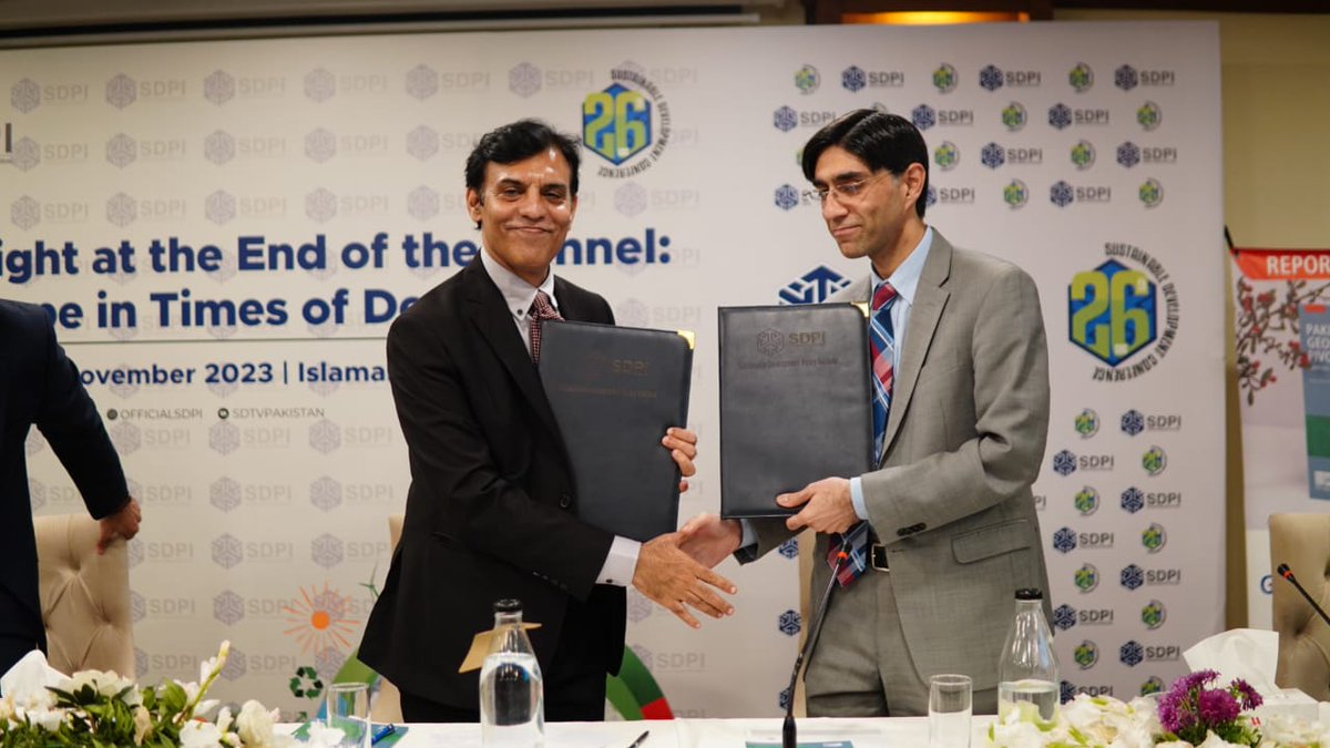 SDPIPakistan's tweet photo. MoU signed between SDPI &amp; @BNULahore
for collaboration in research, internship opportunities, knowledge exchange programs, guest lectures, workshops, faculty &amp; student engagement. Signed by Dr @Abidsuleri &amp; Dr @YusufMoeed
#SDC2023 https://t.co/dYG9xJdLv3