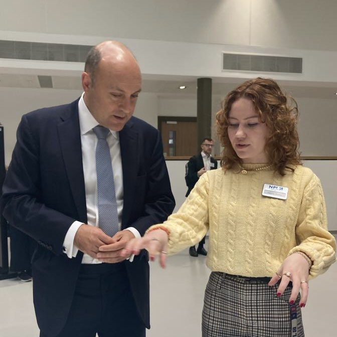 griffitha's tweet photo. It is also why my first visit as Science Minister is to @NPL – it is facilities like this that will help the UK become a true leader in Quantum and unlock new industries. https://t.co/X1H2JZiuu6