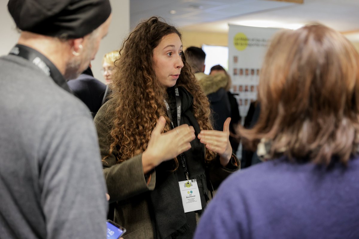 De riches échanges hier soir au gymnase de Beauregard pour la dernière réunion publique de mi-mandat de notre majorité municipale. Engagements, réalisations, difficultés, priorités, préoccupations… 6 rdv de démocratie locale pour échanger et vous rendre des comptes.