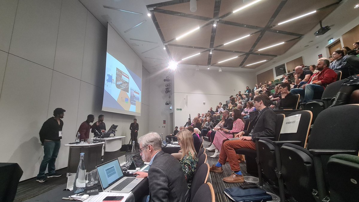ScottishEDGE's tweet photo. Some tidy pitching from @ZAerolabs, a cleantech startup pioneering a real-time emission monitoring solution to decarbonise the North Sea’s Coastal and Offshore sectors.

Watch #EDGE22 on Zoom now - https://t.co/6BFAxqOhNT https://t.co/RQboTGSZu4