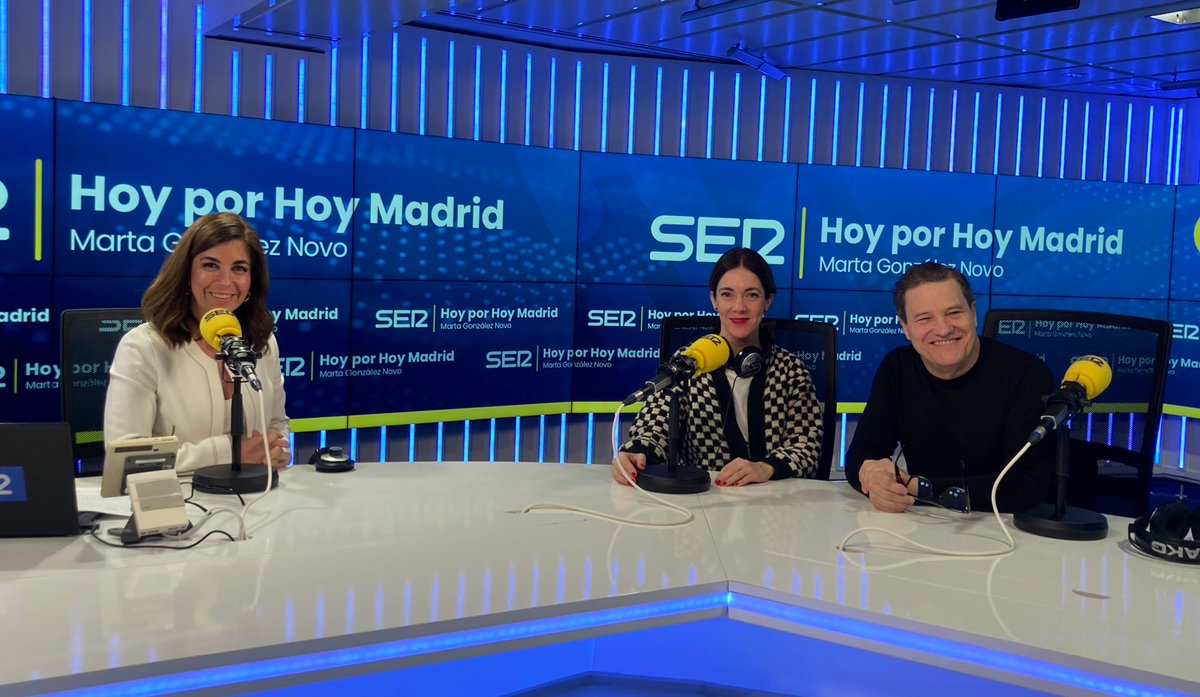 🎭 ‘Y… Lo que el viento se llevó’ llega al @ElPavonTeatro.

Hablamos sobre esta alocada historia de cómo se escribió el guion de la conocida película con los actores de la obra <a href="/pemarisanchez/">Pedro Mari Sánchez</a> y <a href="/labarrantes/">Carmen Barrantes</a>. 

¡Descubre el “detrás de las cámaras” de Lo que el Viento se Llevó!