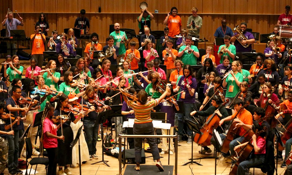 Looking for your next #wellbeing role? 🔎 Join our friendly team of #freelance tutors and support one of the most vibrant and #inclusive group of young musicians in the UK: National #Orchestra for All! Learn more and apply 👉 ow.ly/cs1K50QaHnX #jobs #hiring #charityjobs