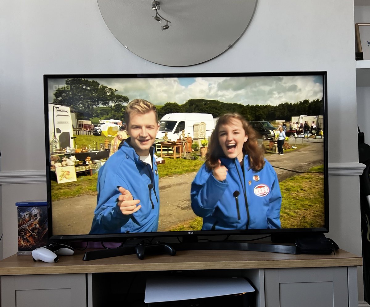 Time for Bargain Hunt feat. some iconic Huns 😍