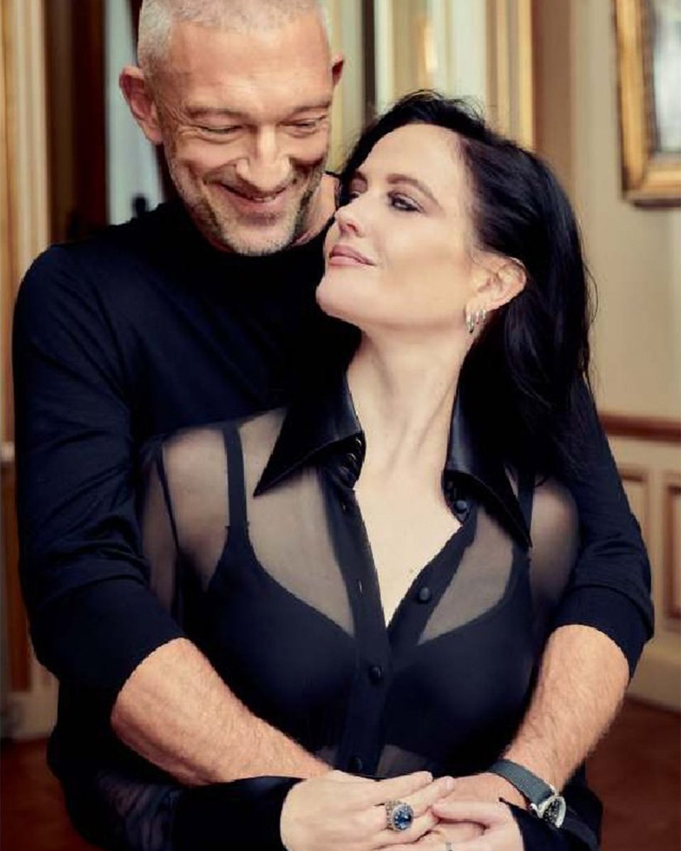 evagreenitalia_'s tweet photo. Milady and the Gascons ⚔️

Eva Green, François Civil, Vincent Cassel, Romain Duris and Pio Marmaï photographed for the new issue of Paris Match to promote #LesTroisMousquetaires #Milady.

[Photos: © Marcel Hartmann/H&amp;K] https://t.co/nU4RIUWPih