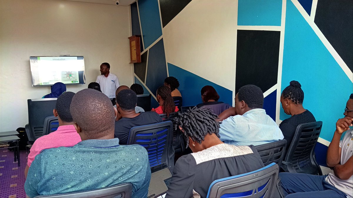 InnovexUG's tweet photo. We took time off creating technology to conduct wellness checks for our team. We believe that a healthy workforce is a productive workforce. Thank you @c-careuganda for making this possible! #wellness #healthcare #teamwork #ProductiveWorkforce https://t.co/iZTn3Z6jf6