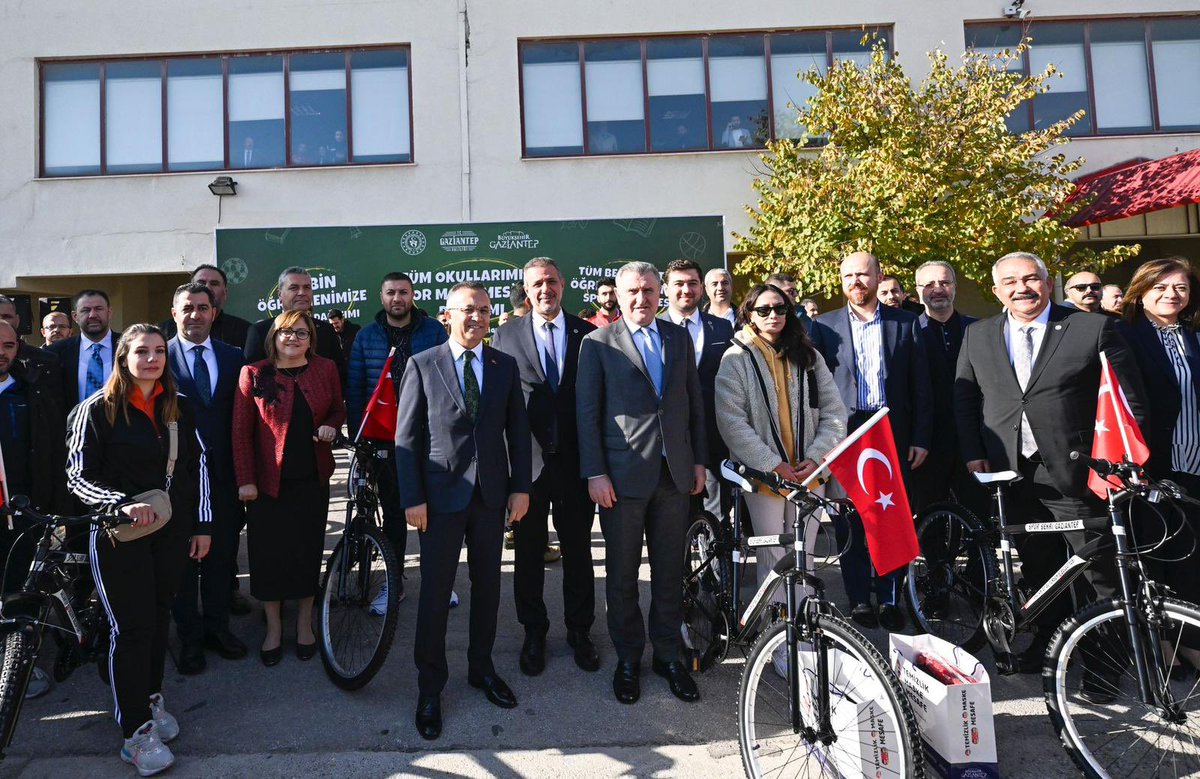 Dr. Osman Aşkın Bak tweet media