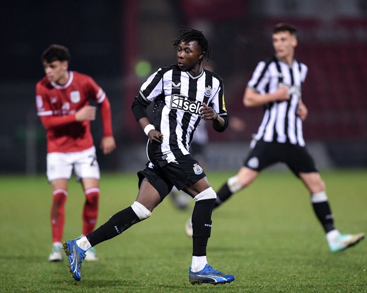 Trevan Sanusi debuted for Newcastle’s Under-21 side as they took on Crewe Alexandra in the EFL Trophy.