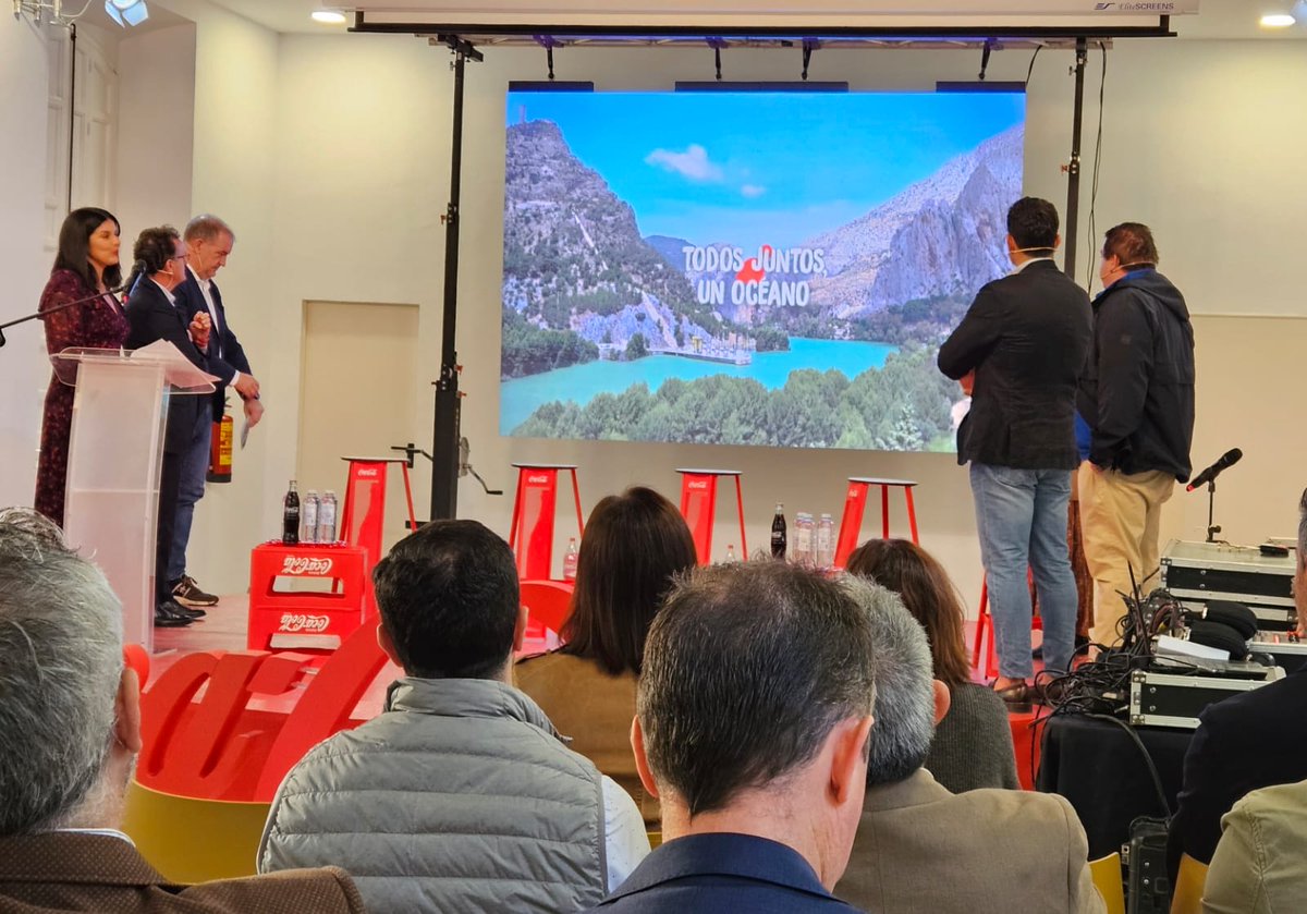 MahosMlg's tweet image. José Simón, vicepresidente de @MahosMlg, ha participado en el evento junto a representantes de @diputacionMLG, @malaga, @CocaCola #EuropacificPartners, @ecodes, @CEHEhosteleria y @lagargantahotel 

hosteleriaporelclima.es
#HosteleríaEsSostenibilidad #HosteleríaPorElClima