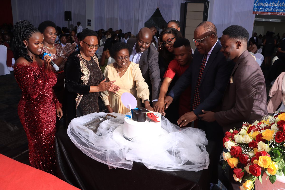 KemboiJVivian's tweet photo. #TBT
I remember the days leading up to graduation vividly. The Daystar University organized a #graduationdinner to celebrate the accomplishments of the graduating #classof2023. A beautiful evening filled with laughter, joy, & heartfelt speeches. I wish them all the best of luck. https://t.co/WUPaURHPp3