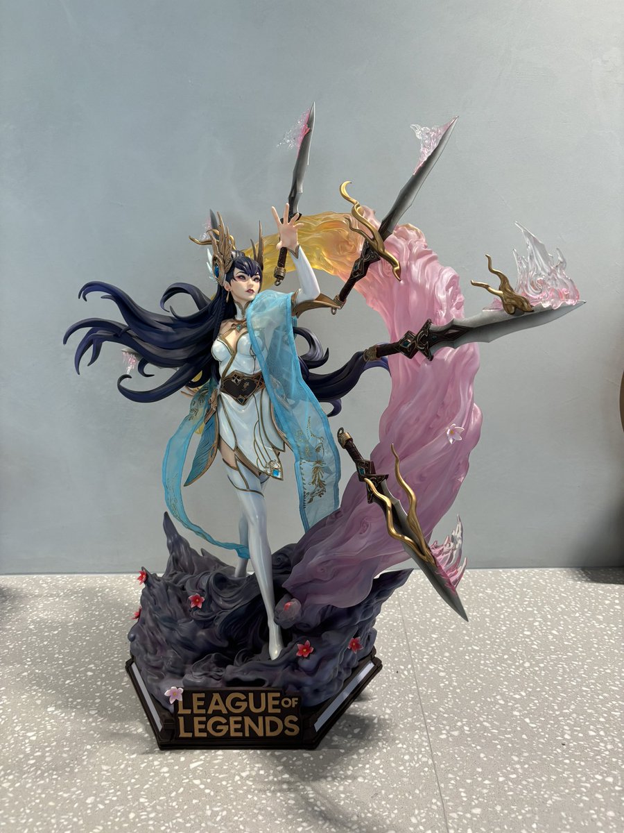 jumayumin1's tweet photo. kaisa 800$ (R$4000~)
irelia 2500$ (R$12500~)

muito lindas https://t.co/xle5j1K5Sl
