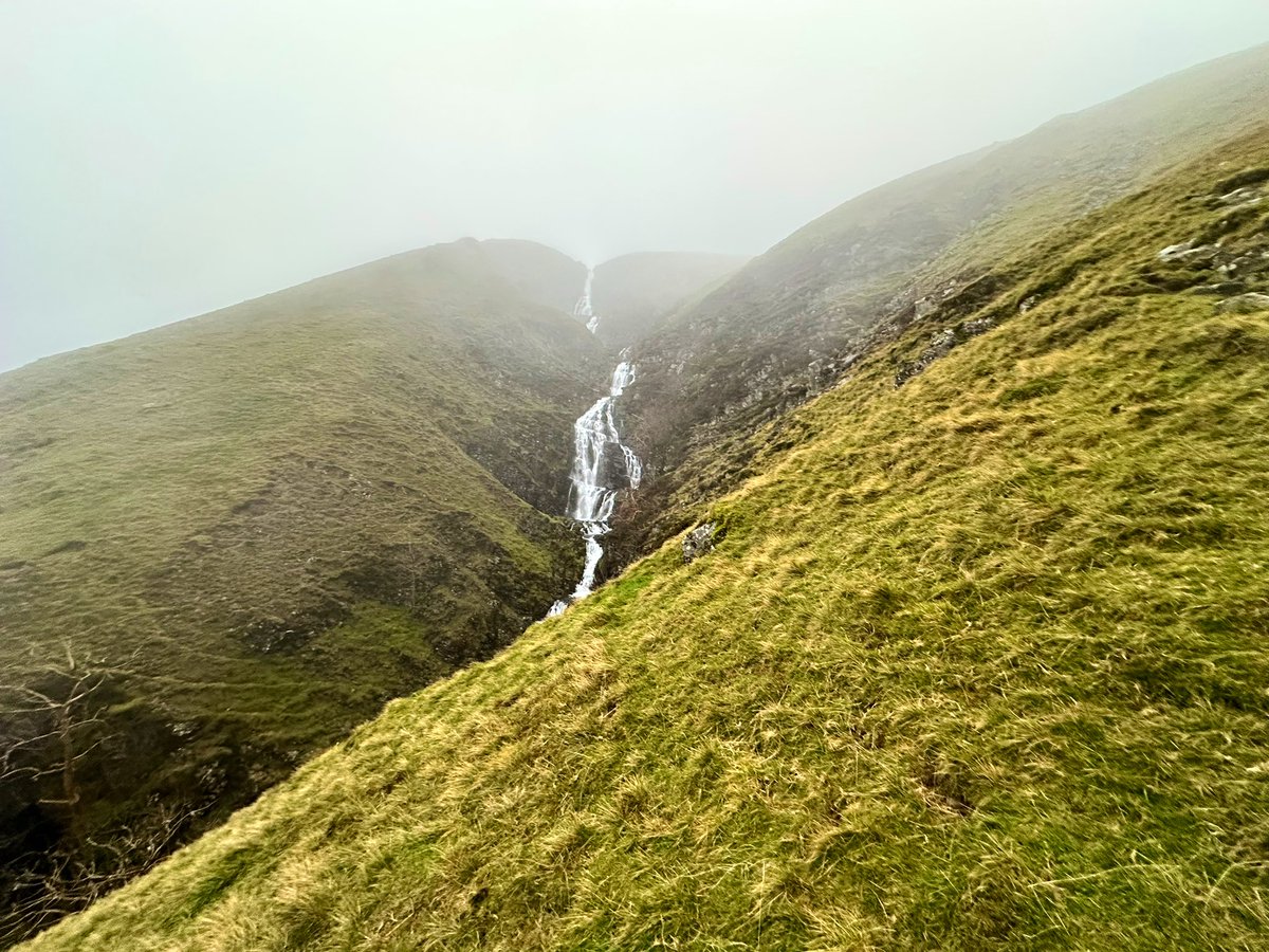 ESEDDIQ1's tweet photo. #hikingadventures #hiking in #Yorkshire  Dales #uk #england #nature #automn #November2023 #Bahrain #unitedkingdom #sudan https://t.co/2cqVdcSzED