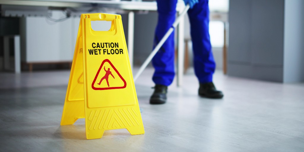 #Slips, #Trips and #Falls (STF) are common workplace occurrences that can result in #SeriousInjuries and disabilities. Our STF course offers guidance on how to #PreventInjuries in the workplace.

Learn more: ow.ly/4XPU50Q9CYu

#FallPreventionMonth