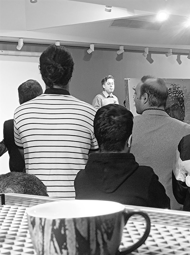 بعضی آدم‌ها بدون کمترین جار و جنجالی اثرشون رو توی دنیا میذارن.
بزرگداشت #صابر_راستی_کردار در کافه رویداد.