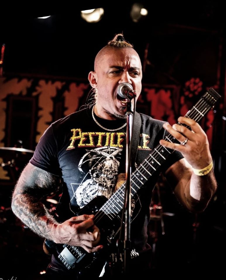 NoClass_Radio's tweet photo. 23 de noviembre de 1966. Nace Patrick Mameli en Holanda. Es el cantante y guitarrista de la banda  Pestilence desde su formación en 1986. #PatrickMameli #Pestilence https://t.co/yB65B0lurw